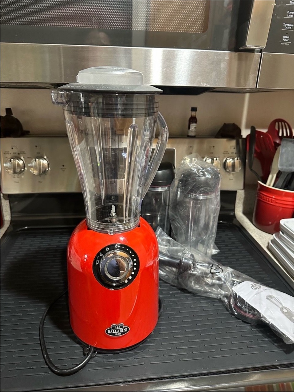 Ballarini Red Countertop Blender - Sleek Home Kitchen Appliance